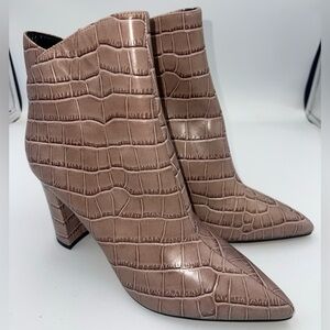 MARC FISHER LTD Urmi Zip Bootie Brown Crocodile-embossed Leather Size 8.5M NEW